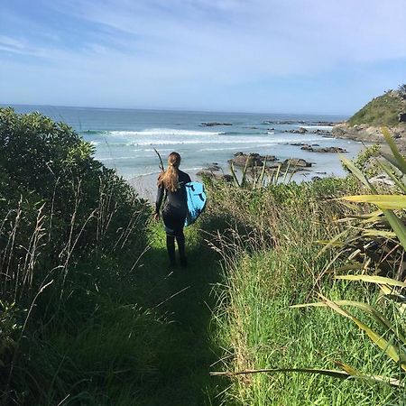 Stay In School By The Sea Dunedin Exterior foto